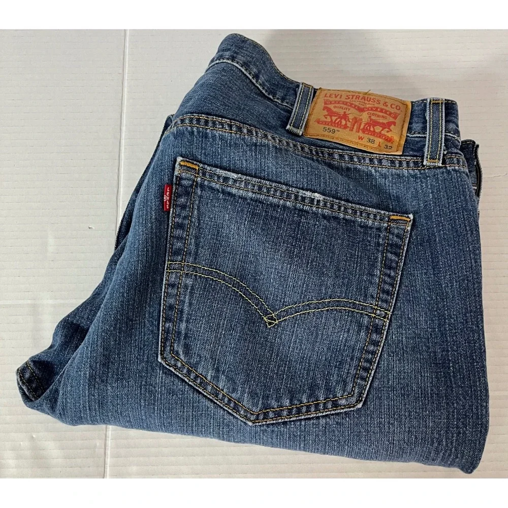 Levis levi 559